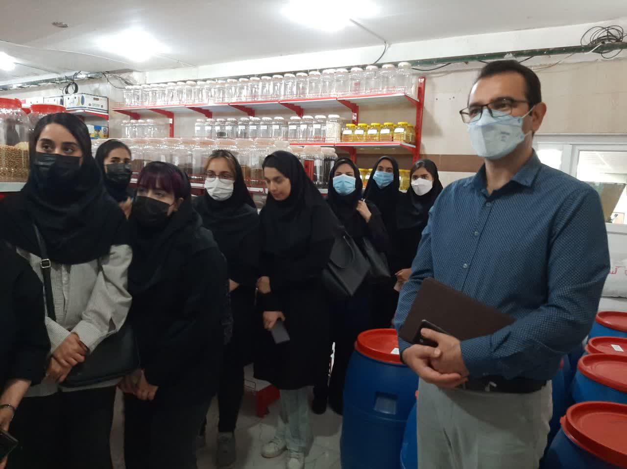 بازدید دانشجویان 